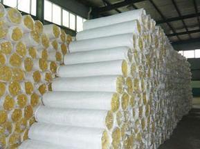 玻璃棉、巖棉板與耐火澆注料 河北依利玻璃棉制品的專業(yè)解析與應(yīng)用